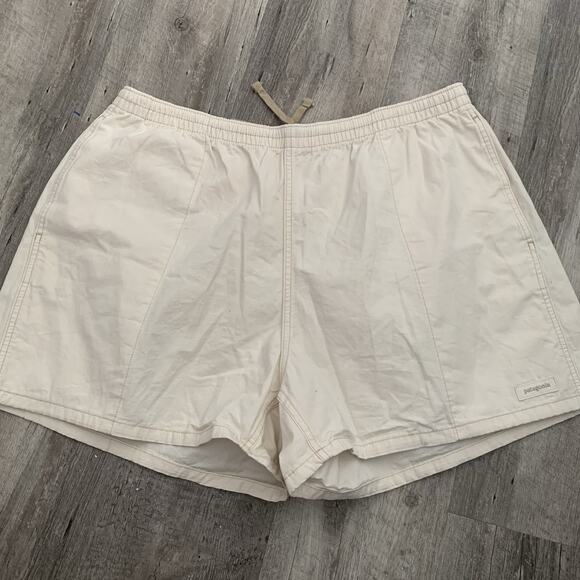 Patagonia Shorts Mens XL Beige Funhoggers Outdoors Running Climbing Beach Active - Picture 1 of 9